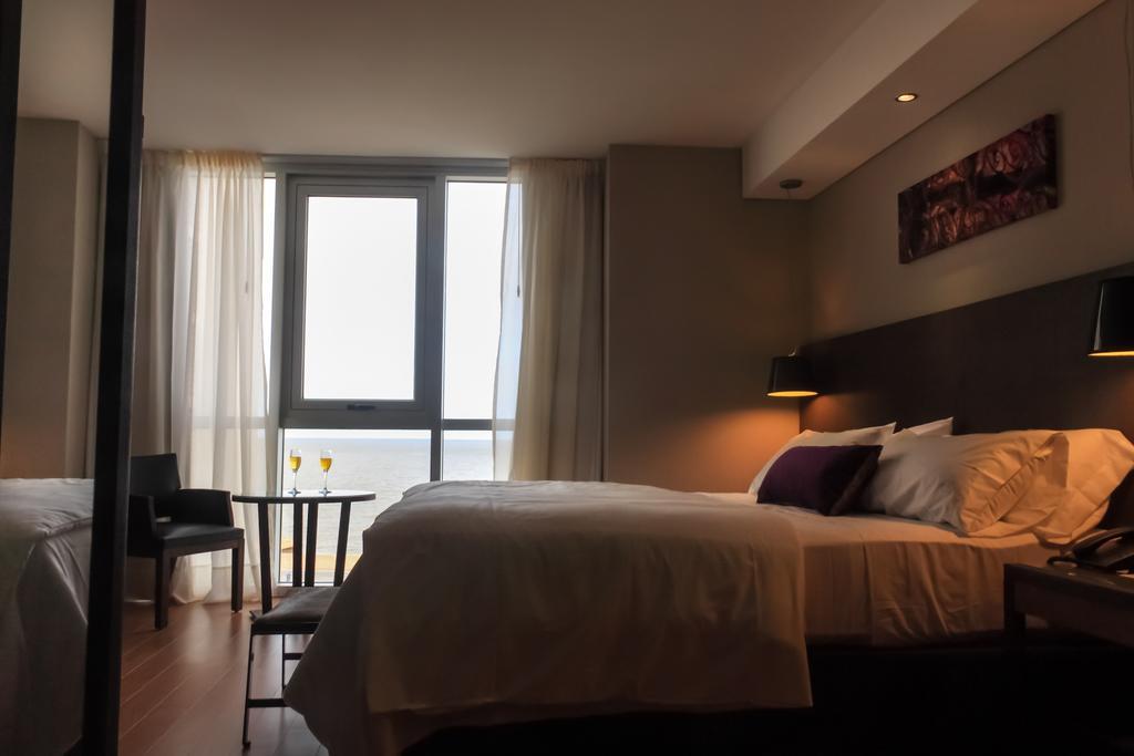Quarto Duplo Superior com Vista do Mar