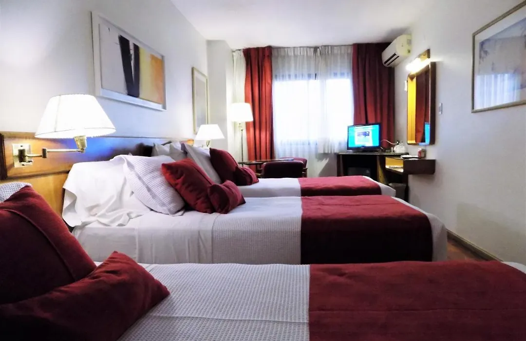 Balmoral Plaza Hotel-1